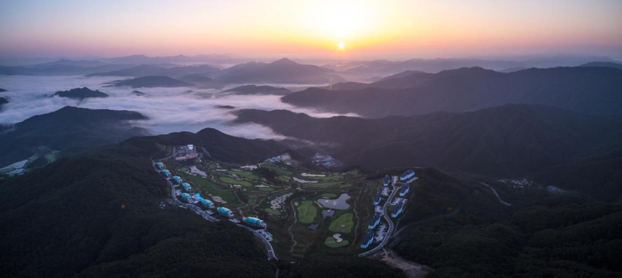 Sono Felice Vivaldi Park Hotel Hongcheon Buitenkant foto